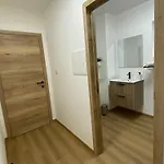 D-012 Bel Et Balcon Climatise Parking Prive Gratuit Sur Demande * Charleroi