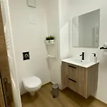 D-012 Bel Et Balcon Climatise Parking Prive Gratuit Sur Demande *
