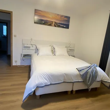 Lejlighed D-012 Bel Et Balcon Climatise Parking Prive Gratuit Sur Demande Charleroi