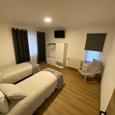 D-012 Bel Et Balcon Climatise Parking Prive Gratuit Sur Demande Lejlighed Charleroi