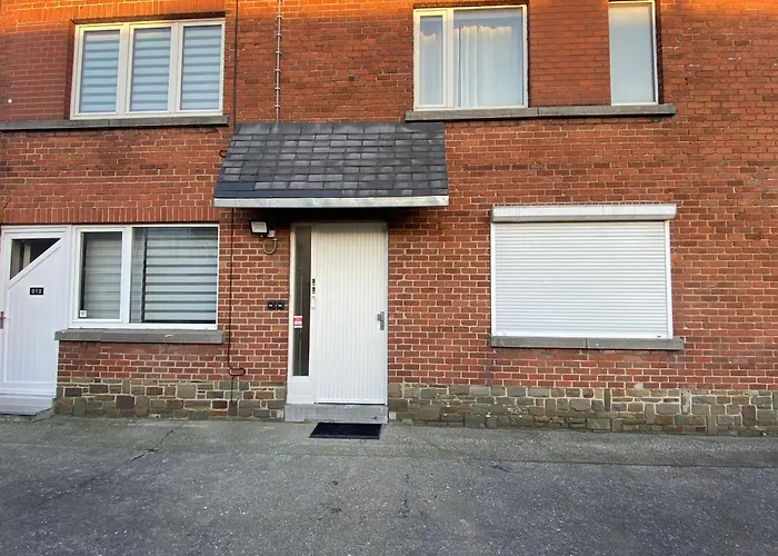 D-012 Bel Et Balcon Climatise Parking Prive Gratuit Sur Demande * Charleroi
