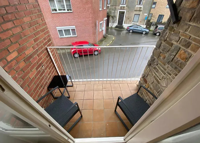 Appartement D-012 Bel Et Balcon Climatise Parking Prive Gratuit Sur Demande *